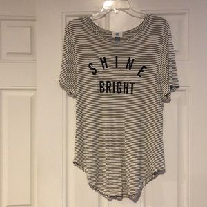 Flowing stripped t shirt